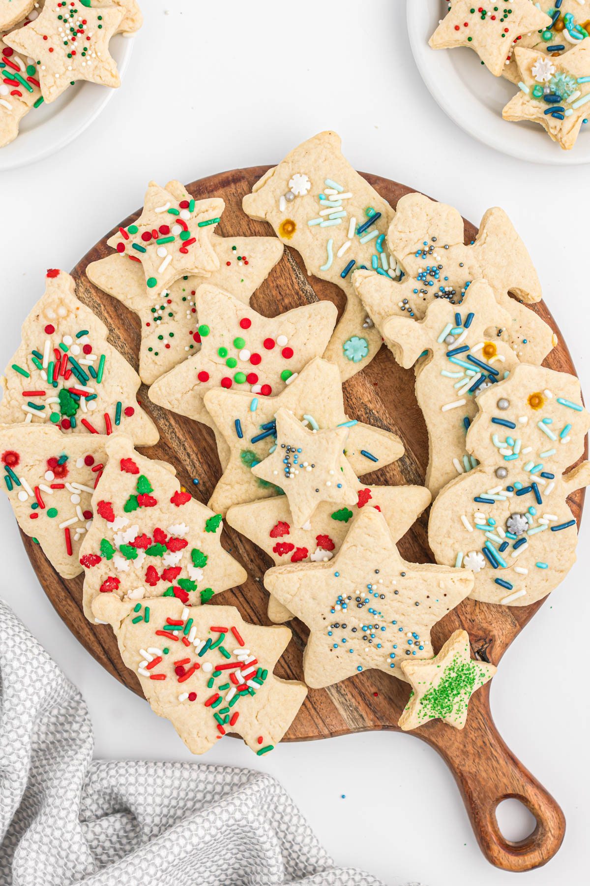 cream cookies on cookie tray