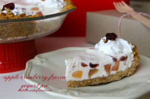 apple cranberry frozen yogurt pie thebittersideofsweet.com 4