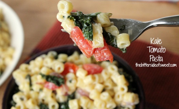 Kale Tomato Pasta | thebittersideofsweet.com