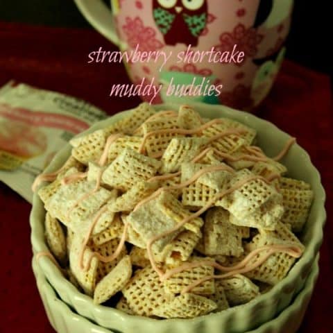 Strawberry Shortcake Muddy Buddies