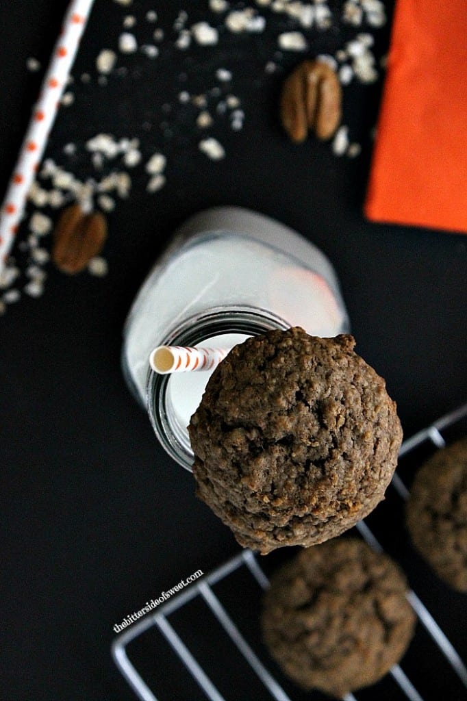 Chocolate Banana Nut Cookies | thebittersideofsweet.com #EatHealthy15