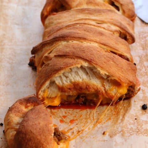 Cheesy Sloppy Joe Braid