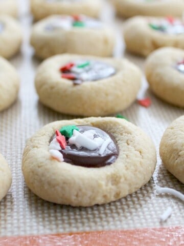Chocolate Peppermint Thumbprint Cookies | The Bitter Side of Sweet