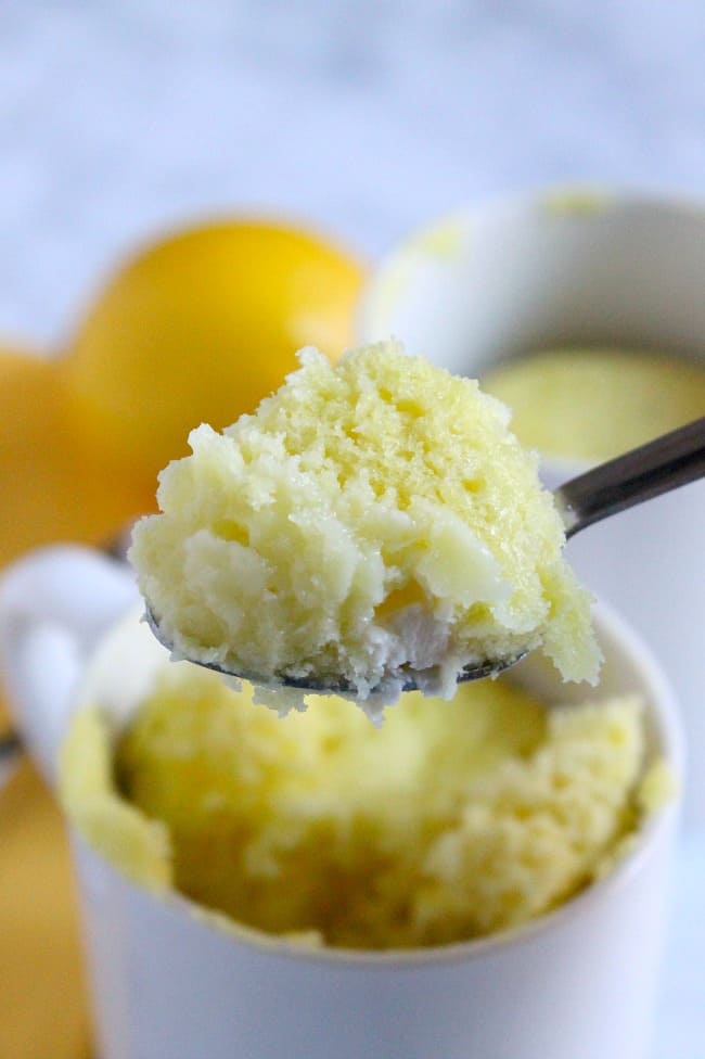 Lemon Cheesecake Mug Cake | The Bitter Side of Sweet #lemon #cake #cheesecake