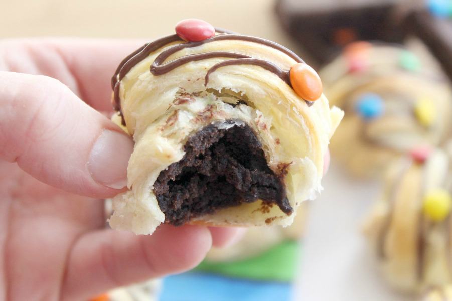 Cosmic Brownie Croissants | The Bitter Side of Sweet #puffpastry #brownie #chocolate