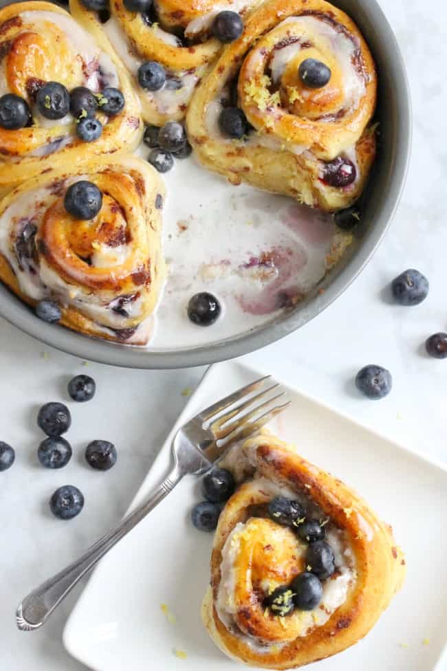 Lemon Blueberry Cheesecake Cinnamon Rolls | The Bitter Side of Sweet #ad #PillsburySpringBaking #lemon #blueberry #breakfast