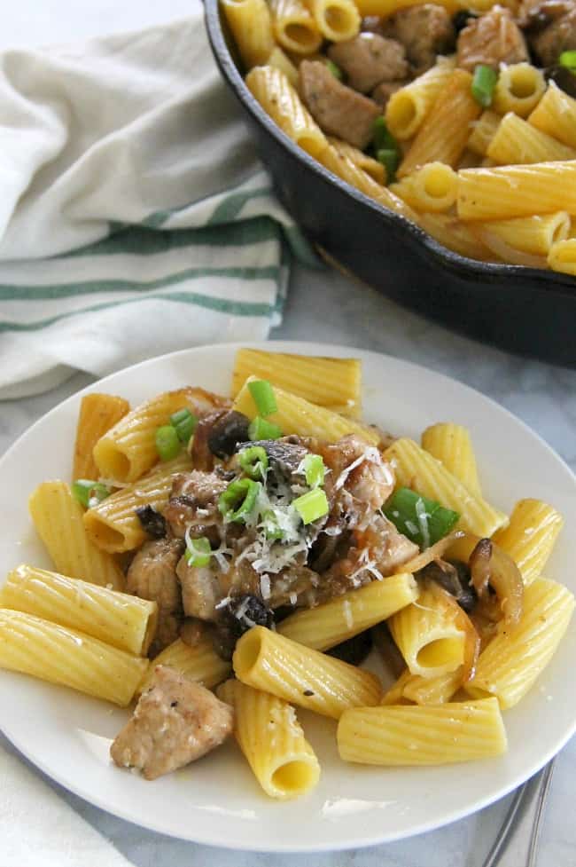 Rigatoni with Pork Onions and Mushrooms