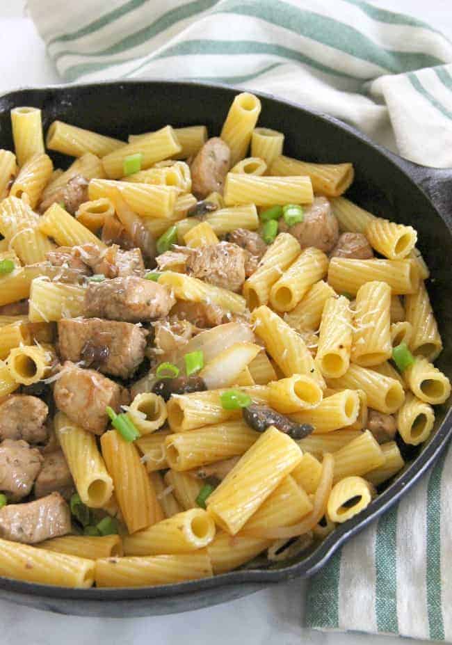 Rigatoni with Pork Onions and Mushrooms