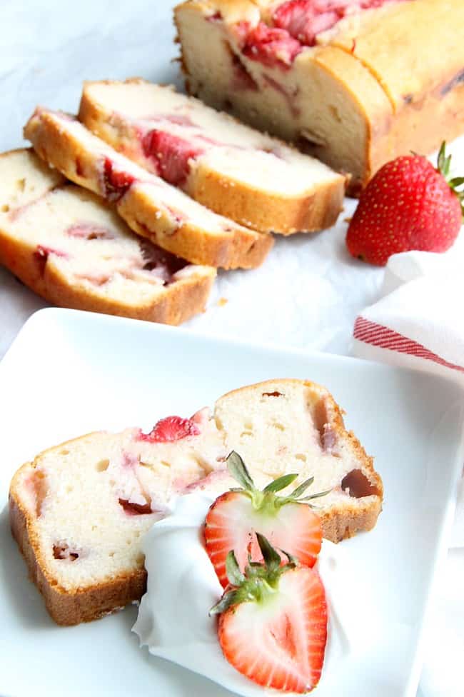 Strawberry Sour Cream Pound Cake on a white plate