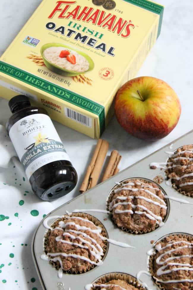 Apple Cinnamon Oatmeal Muffins