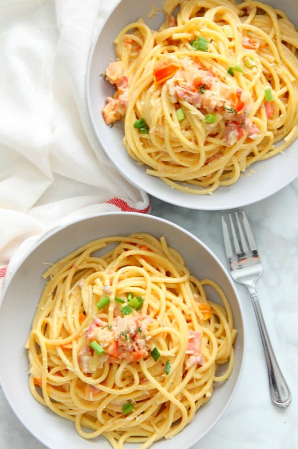 Bucatini with Tomatoes in grey bowl