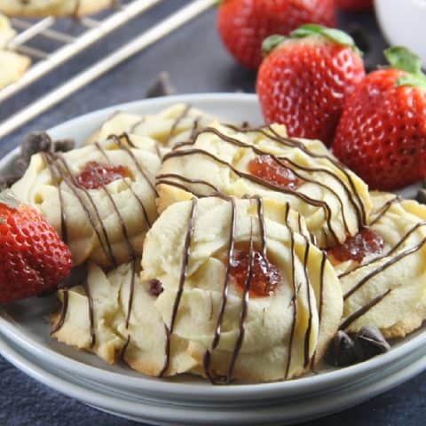 strawberry butter cookies chocolate
