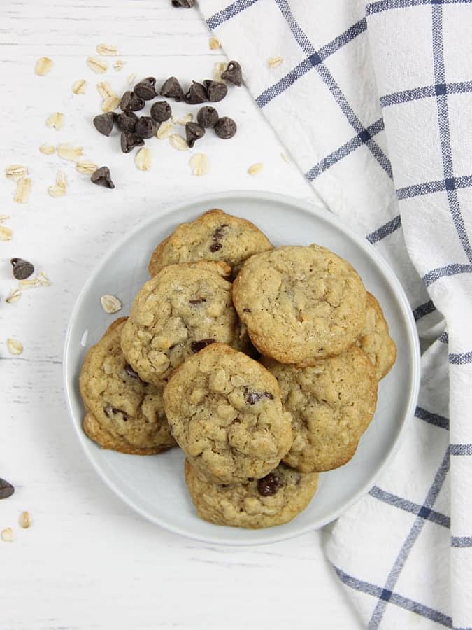 Oatmeal Chocolate Chip Cookies with chocolate chips