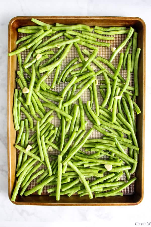 Sheet Pan Roasted Green Beans uncooked on sheet pan