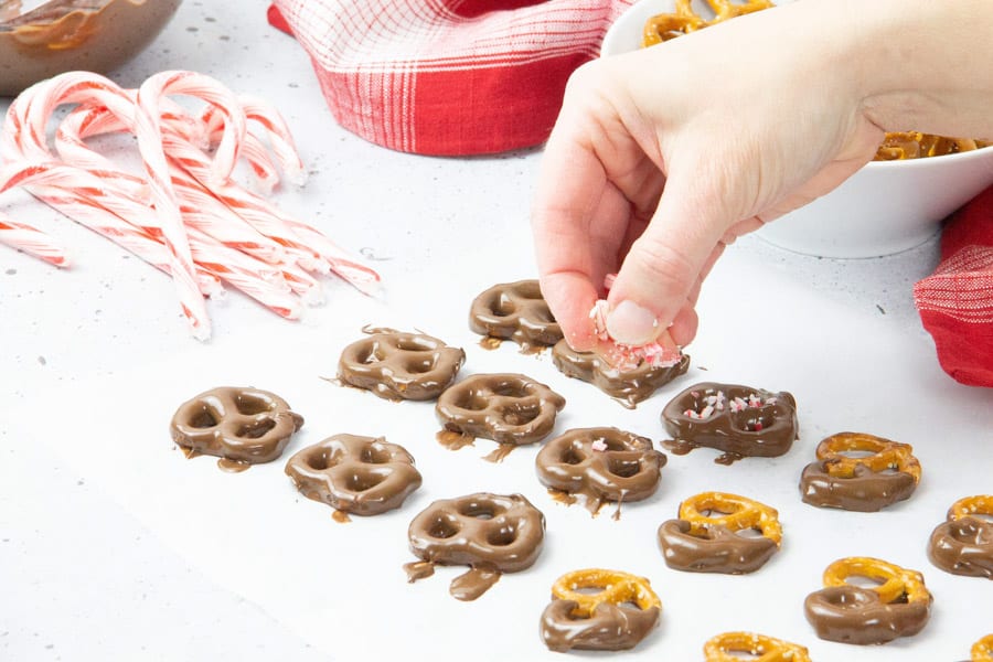 Pretzels sprinkled with candy cane