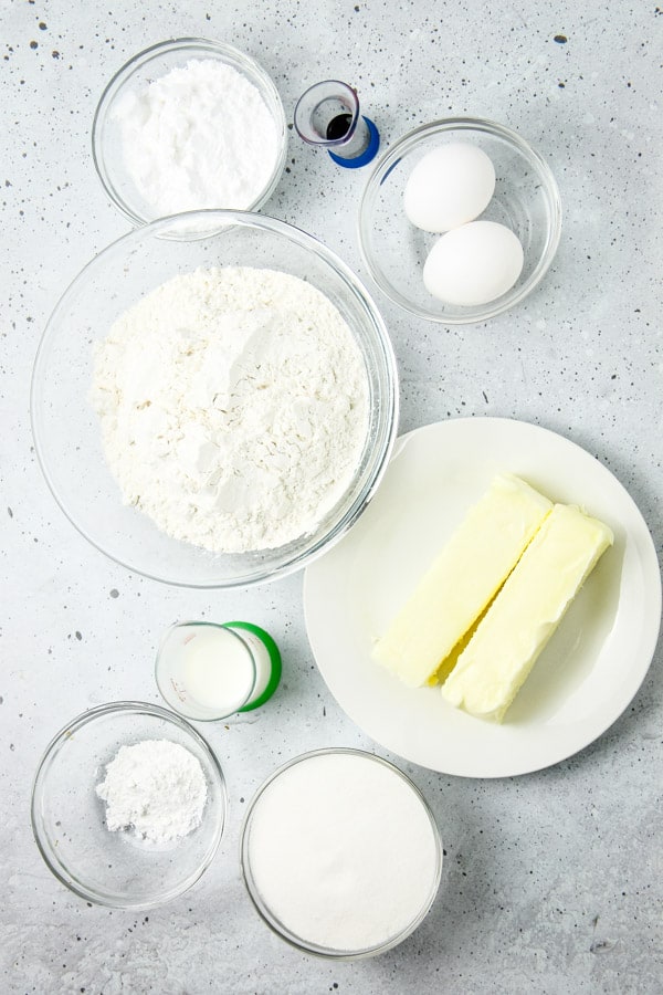 Ingredients in bowls