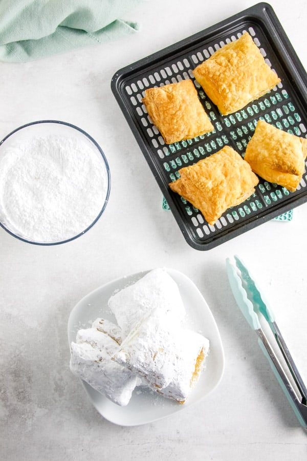 overhead view of Air Fryer Beignets.