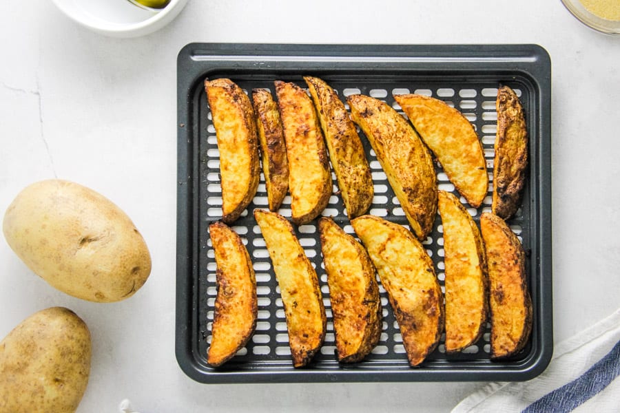 Air Fryer Potato Wedges cooked