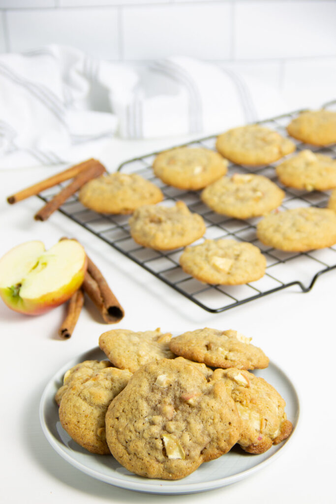 Apple Cinnamon Oatmeal Cookies on plate.