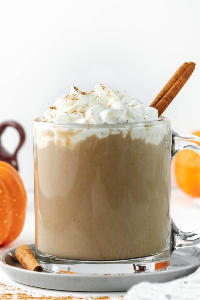 Pumpkin Spice Latte in glass cup.