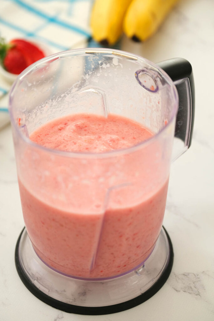 smoothie mixed in blender.